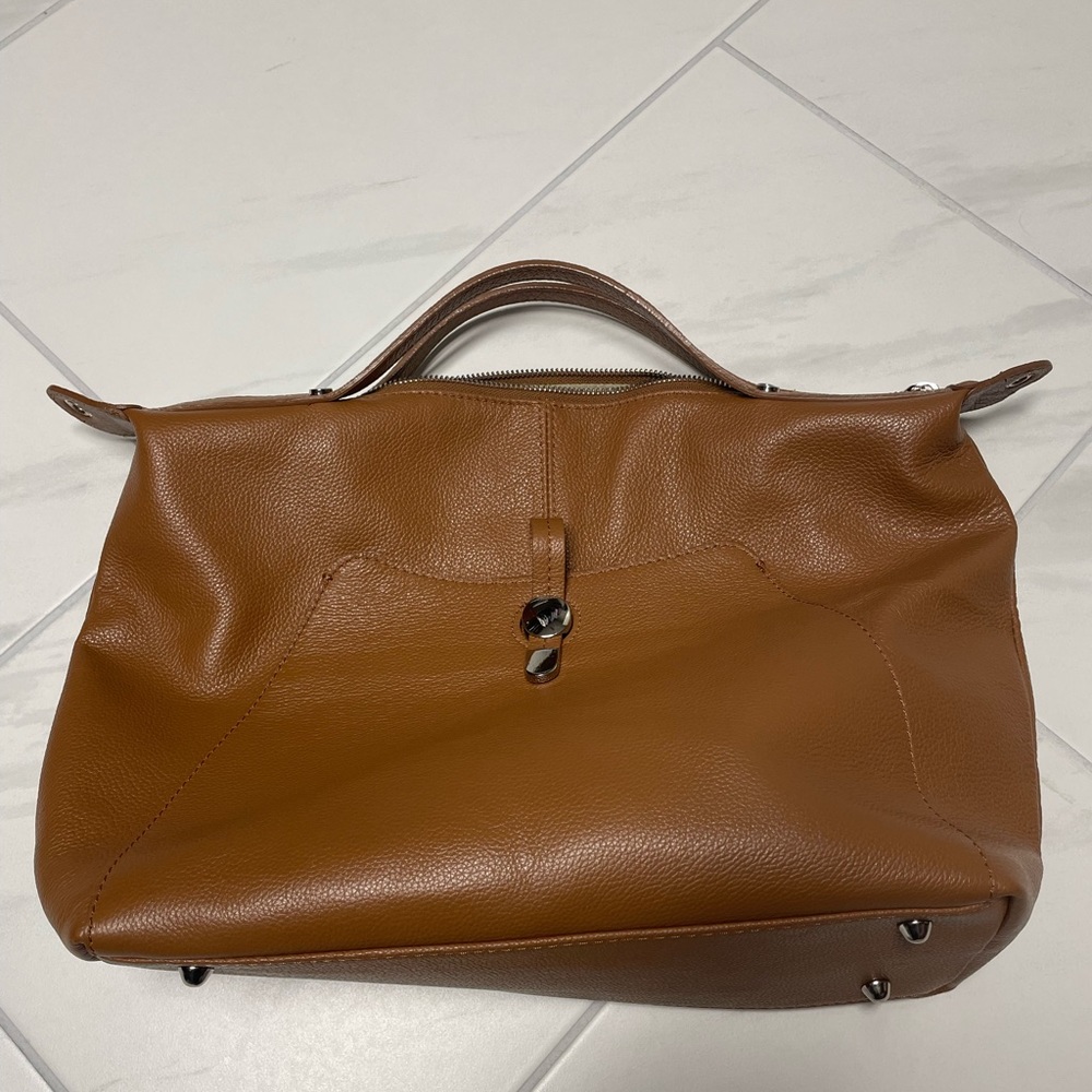 Laura Di Maggio East West Satchel